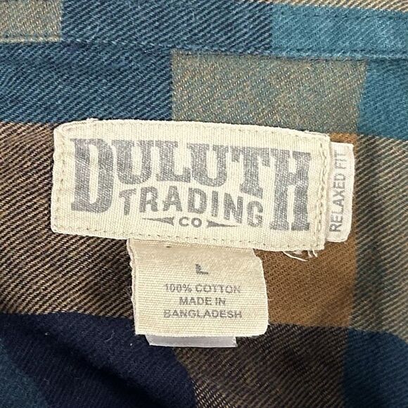 Duluth Trading Co Large Relaxed Fit Flannel Work Shirt Blue Beige Plaid Cotton - Picture 3 of 5
